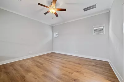 18419 Blue Hollow Heights Dr, Cypress, TX 77433 - Photo 9