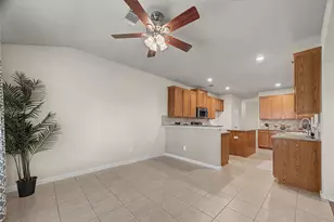 6097 Well Brook Ln, League City, TX 77573 - Photo 15