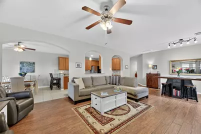 6097 Well Brook Lane, League City, TX 77573 - Photo 9