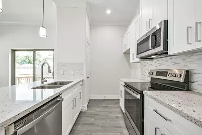 5114 Higgins Street #A, Houston, TX 77033 - Photo 11