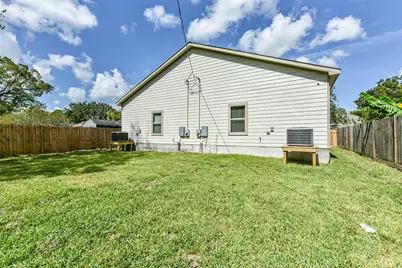 5114 Higgins Street #A, Houston, TX 77033 - Photo 27