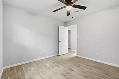 5603 Circlegate Drive, Spring, TX 77373 - Photo 17