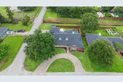 9403 Highland Pointe Drive, Needville, TX 77461 - Photo 45