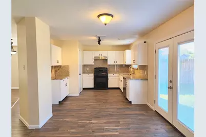 18123 Noble Forest Drive, Humble, TX 77346 - Photo 9