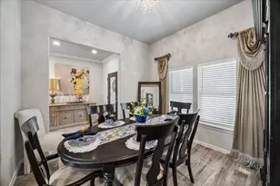 23515 Creek Wood Dr, Spring, TX 77389 - Photo 5