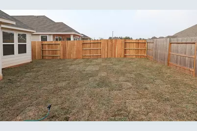 10227 Burton Path, Montgomery, TX 77316 - Photo 25