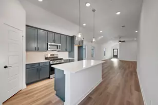 10227 Burton Path, Montgomery, TX 77316 - Photo 31