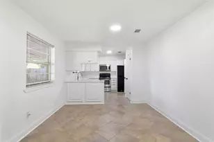 16318 Cypress Point Dr, Cypress, TX 77429 - Photo 13