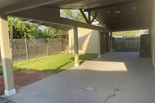 2710 Sockeye Dr, Houston, TX 77045 - Photo 17