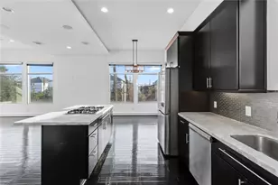 5228 Maxie St, Houston, TX 77007 - Photo 9