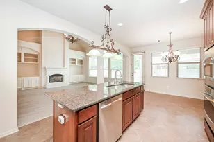 19 Sandwell Place, Spring, TX 77389 - Photo 15