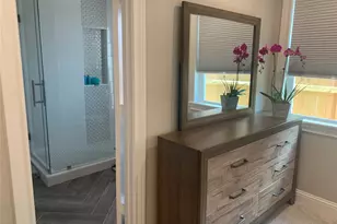 2401 McClendon St, Houston, TX 77030 - Photo 17