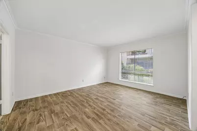 2230 S Piney Point Road #103, Houston, TX 77063 - Photo 17