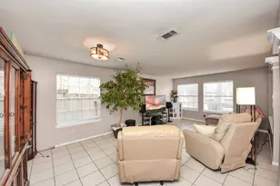 5518 Summit Lodge Dr, Katy, TX 77449 - Photo 9