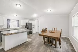 1089 County Rd 120, Hallettsville, TX 77964 - Photo 21