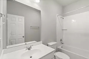 7714 Jade Crst Dr, Angleton, TX 77515 - Photo 19