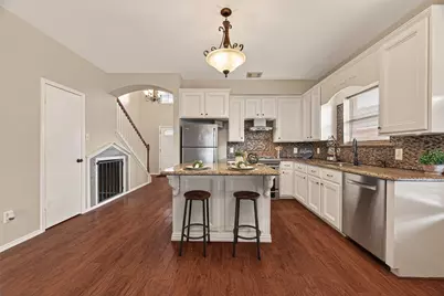 9904 Fair Brook Way, Pearland, TX 77584 - Photo 11