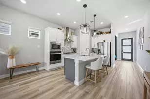 8104 Morning Melody Dr, Houston, TX 77063 - Photo 5