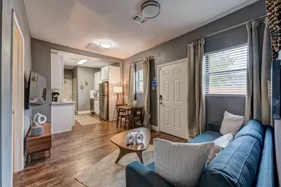 2527 Sumpter Street, Houston, TX 77026 - Photo 3