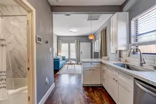 2527 Sumpter St, Houston, TX 77026 - Photo 21