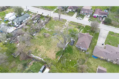 862 Granville Drive, Houston, TX 77091 - Photo 7