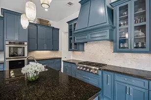 4901 Holt St, Bellaire, TX 77401 - Photo 17