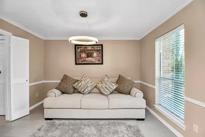 6827 La Puente Drive, Houston, TX 77083 - Photo 9