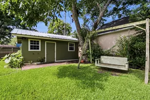 410 Kyle St, Sugar Land, TX 77478 - Photo 35