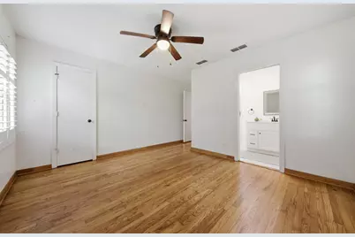 410 Kyle Street, Sugar Land, TX 77478 - Photo 19