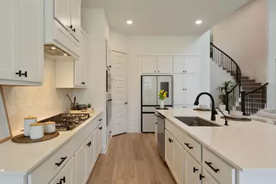 26915 Southwick Valley Lane, The Woodlands, TX 77389 - Photo 17