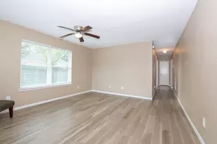 9815 Caballero Dr, Houston, TX 77078 - Photo 7