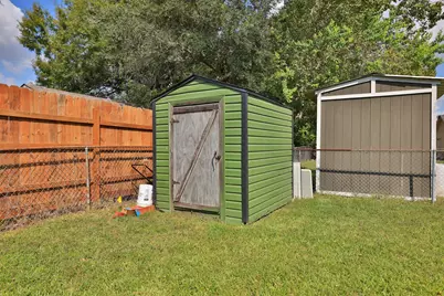 9815 Caballero Drive, Houston, TX 77078 - Photo 23