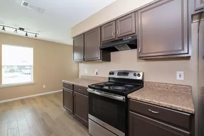 9815 Caballero Drive, Houston, TX 77078 - Photo 13