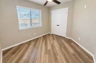22907 River Birch Dr, Tomball, TX 77375 - Photo 7