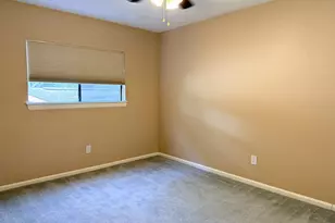 16042 Pinyon Creek Dr, Houston, TX 77095 - Photo 23