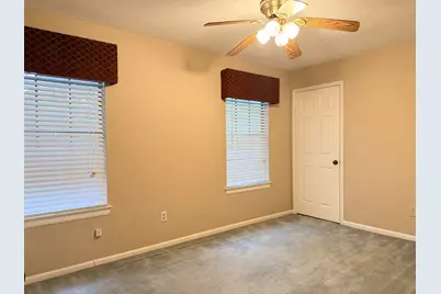16042 Pinyon Creek Drive, Houston, TX 77095 - Photo 25