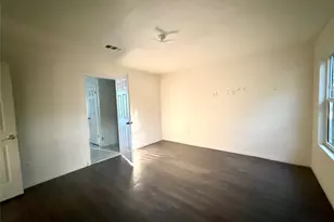 3918 Summit Valley Dr, Houston, TX 77082 - Photo 7