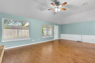 9731 Shell Rock Rd, La Porte, TX 77571 - Photo 5