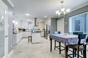 2235 Round Lake Dr, Houston, TX 77077 - Photo 7