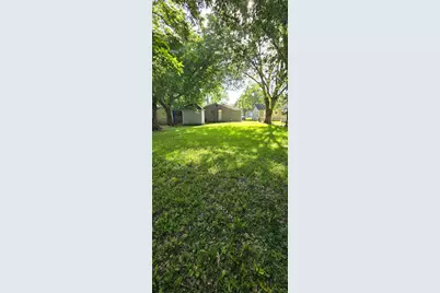 1014 N Arcola Street, Angleton, TX 77515 - Photo 11