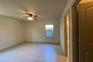 16928 W Ivanhoe, Montgomery, TX 77316 - Photo 13