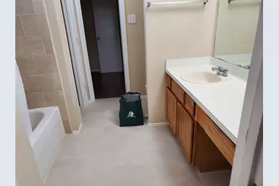 16315 Lynn Crest Court, Houston, TX 77083 - Photo 19