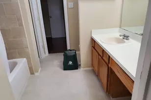 16315 Lynn Crest Ct, Houston, TX 77083 - Photo 19