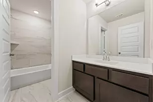 212 Yellow Rosewood Ln, New Caney, TX 77357 - Photo 17