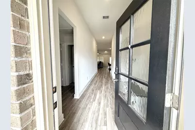 10325 S Goshawk Trail, Conroe, TX 77385 - Photo 5