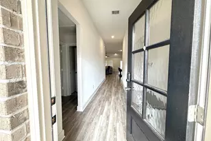 10325 S Goshawk Trl, Conroe, TX 77385 - Photo 5