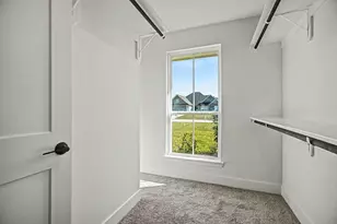 2 Keystone Ct, Angleton, TX 77515 - Photo 25