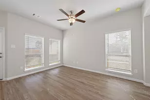 518 Emerald Thicket Ln, Houston, TX 77336 - Photo 5
