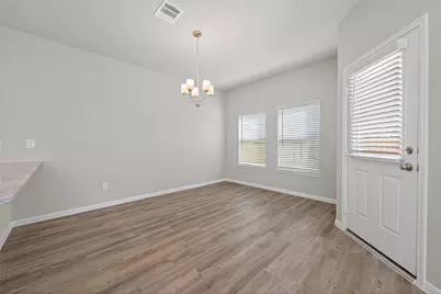 518 Emerald Thicket Lane, Houston, TX 77336 - Photo 7