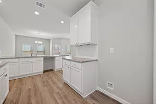 518 Emerald Thicket Ln, Houston, TX 77336 - Photo 15
